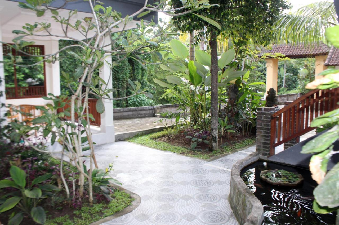 Balimas Guest House ウブド エクステリア 写真